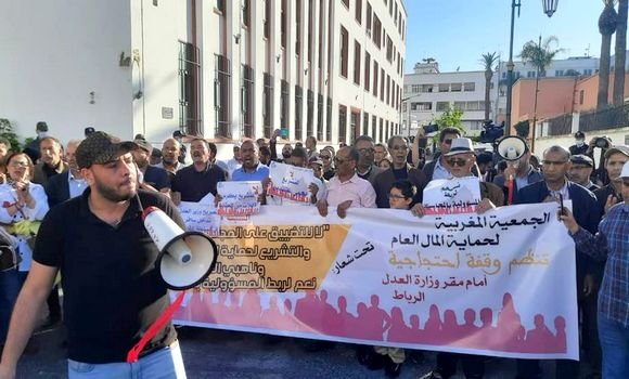 هيئات حقوقية مغربية تعلن المشاركة في المسيرة الشعبية ضد الغلاء و القمع و التطبيع