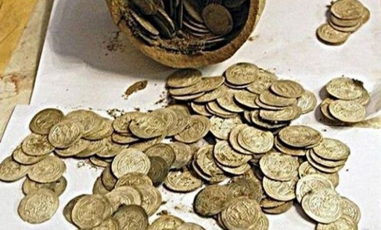 قالمة: استرجاع 32 قطعة نقدية معدنية قديمة لها قيمة أثرية وتوقيف شخصين ببلخير