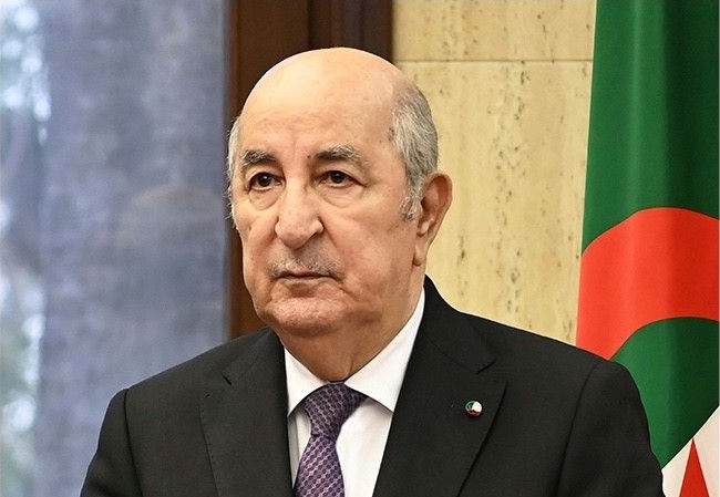 رئيس الجمهورية يتمنى حجا مبرورا للحجاج الجزائريين