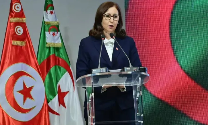 رئيسة الحكومة التونسية تبرز حرص بلادها على تعزيز علاقاتها الاقتصادية مع الجزائر