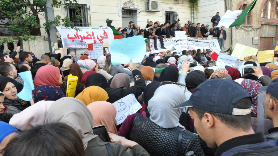 مديرو المدارس الابتدائية يقررون احتجاج أمام مقرات مديريات التربية اثنين المقبل 