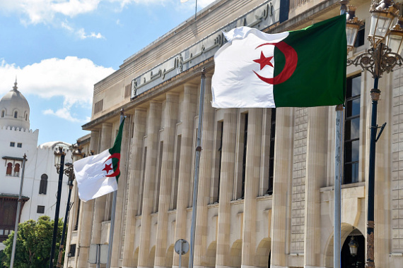 عين الجزائر