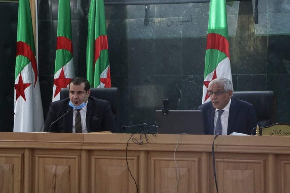 والي قسنطينة يشرف على عملية الترسيم بتقنية التناظر في سابقة هي الاولى وطنيا