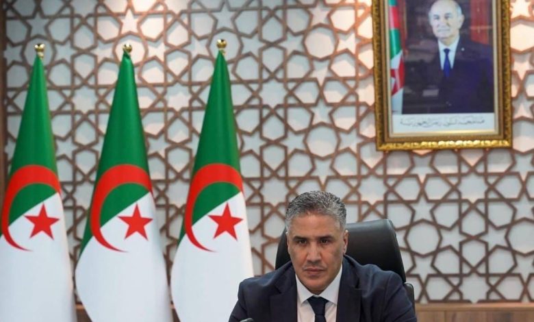 بلعريبي يترأس اجتماعًا للمصادقة على ورقة الطريق القطاعية