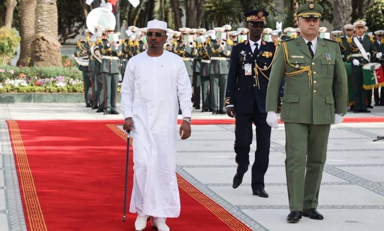 الرئيس التشادي يستقبل الوزير الأول