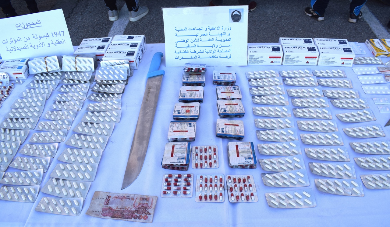 تفكيك شبكة ترويج المهلوسات و حجز 1947 وحدة بقسنطينة