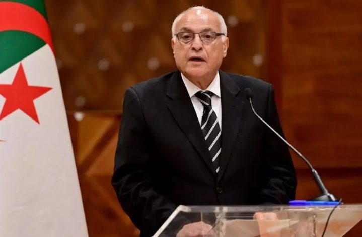 عطاف يستقبل الأمين التنفيذي لمنظمة الطاقة لأمريكا اللاتينية والكاريبي