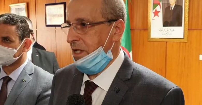 وزارة التعليم العالي تبرم اتفاقية مع قطاعي المناجم و الصيد البحري