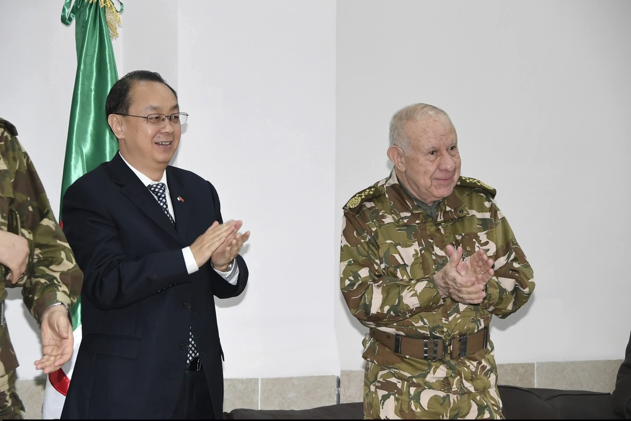 عين الجزائر