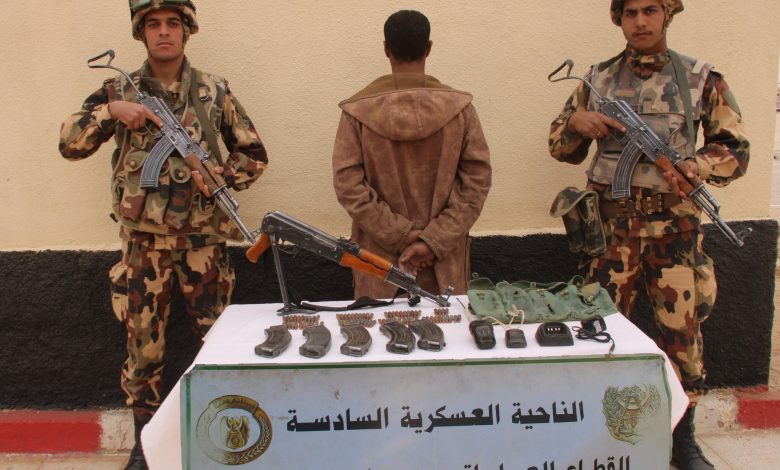 إرهابي يسلم نفسه للسلطات العسكرية ببرج باجي مختار