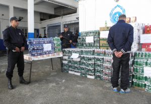 توقيف مسبوق قضائيا وحجز 1344 قارورة خمر بحوزته البليدة 