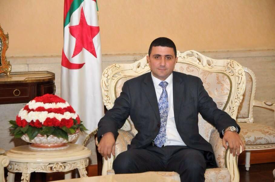 ممثل الجالية الجزائرية بالخارج يطالب بمواصلة رحلات المواطنين العالقين دون توقف