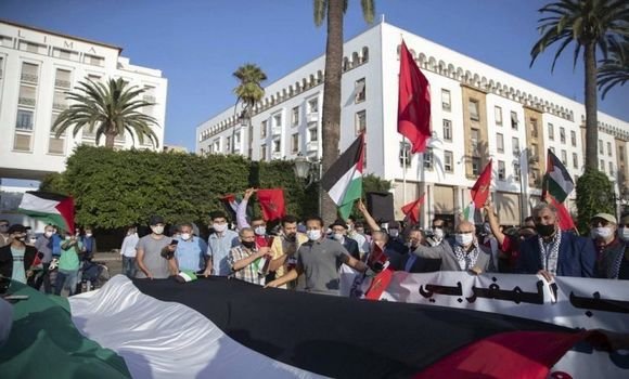 رفضت الترخيص لوقفة احتجاجية  أمام البرلمان ..قوات المخزن تقمع المتظاهرين  ضد التطبيع مع الاحتلال الإسرائيلي