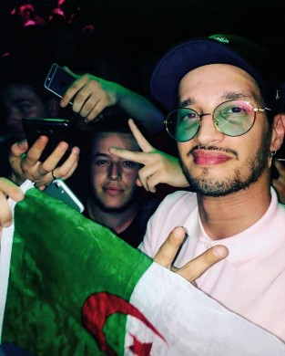 الفنان الجزائري 