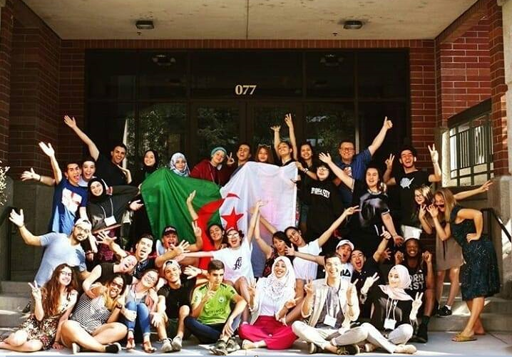 السفارة الأمريكية تُعلن عن مسابقة لتلاميذ الثانوية لقضاء شهر في أمريكا