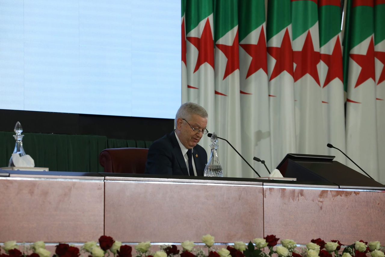 عين الجزائر