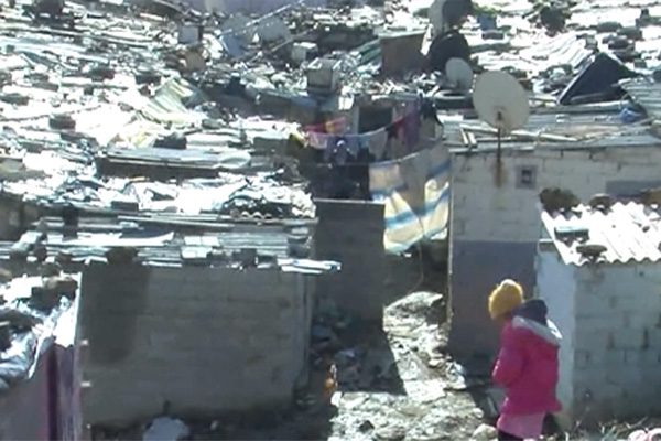   سكان حي الإخوة  عباس بقسنطينة ينتفضون  