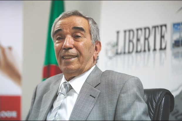 دحو ولد قابلية ينشر كتابه;بوصوف والمالغ, الوجه الخفي للثورة