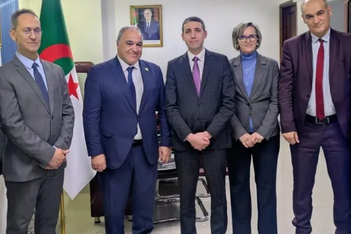 عين الجزائر