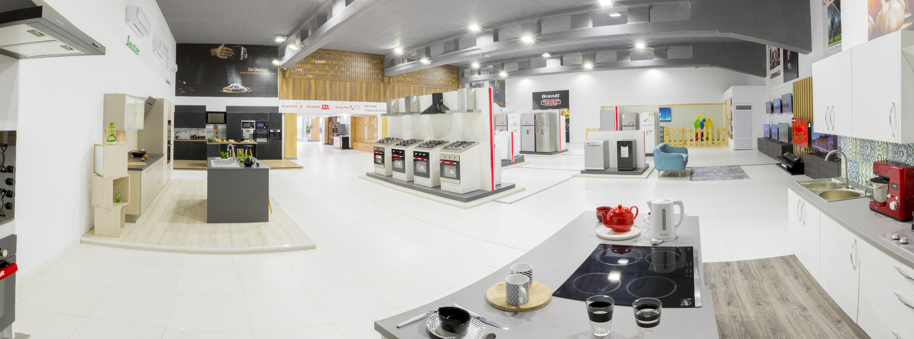 صالة عرض جديدة تجمع بين العصرنة  والرفاهية لبرندت الجزائر