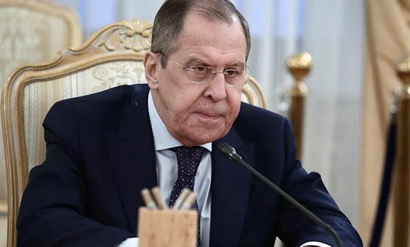 لافروف يدعو إلى استئناف المفاوضات بين المغرب وجبهة البوليساريو